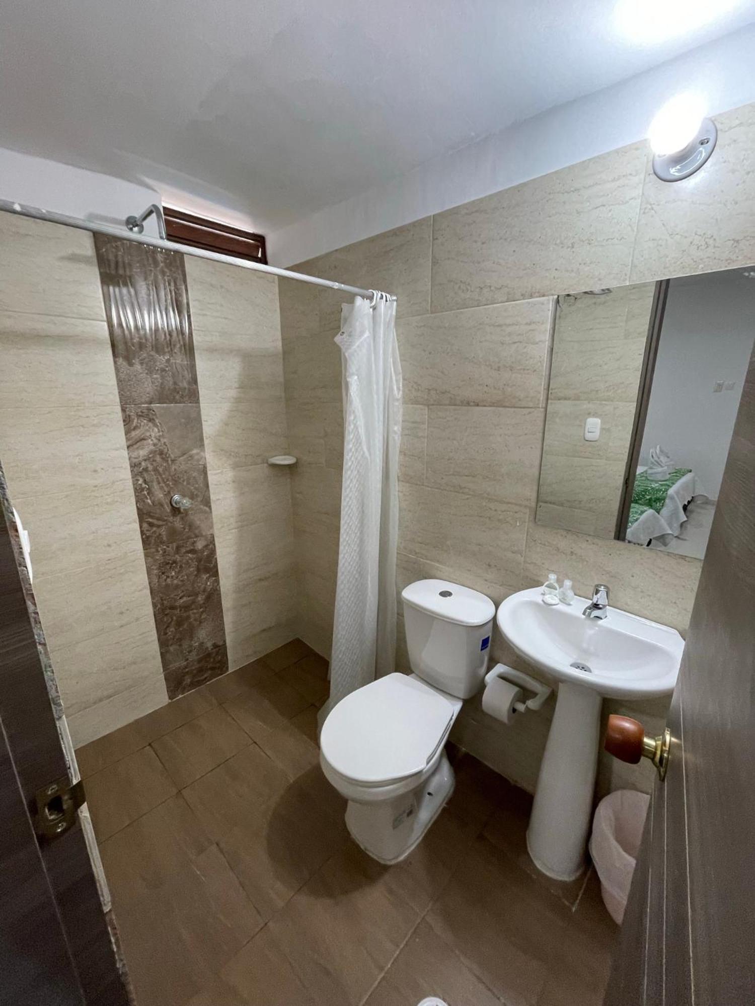 Hotel Maratea Melgar Eksteriør bilde